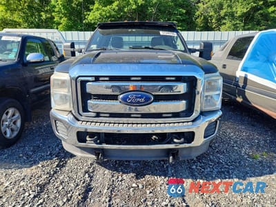 Piąte zdjęcie samochodu w środku: 2013 FORD F350 SUPER DUTY VIN:1FD8X3HTXDEB68327 - miniatura
