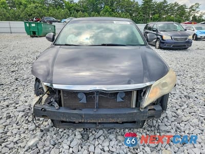 Piąte zdjęcie samochodu w środku: 2011 TOYOTA AVALON LIMITED VIN:4T1BK3DB3BU425932 - miniatura