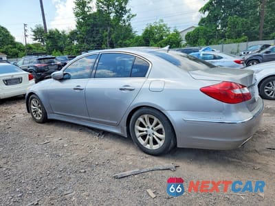 Drugie zdjęcie samochodu z przodu: 2012 HYUNDAI GENESIS 3.8L VIN:KMHGC4DD0CU176534 - miniatura