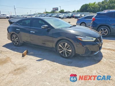 Czwarte zdjęcie samochodu z boku: 2020 NISSAN MAXIMA SL VIN:1N4AA6DV4LC366451 - miniatura