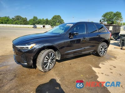 2025 VOLVO XC60 PLUS YV4M12RC4S1113077 - główne zdjęcie licytacji z USA - miniatura