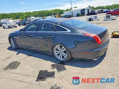 Drugie zdjęcie samochodu z przodu: 2011 JAGUAR XJ VIN:SAJWA1CB3BLV08217 - miniatura