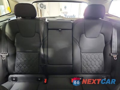 Zdjęcie 10 z 13 samochodu: 2026 VOLVO XC60 PLUS VIN:YV4M12RC3T1422220 - miniatura