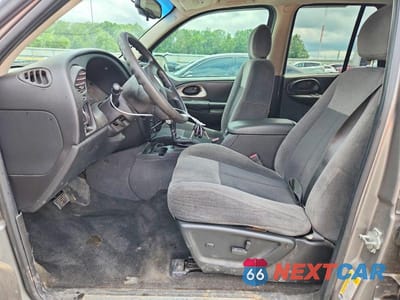 Zdjęcie 7 z 12 samochodu: 2008 CHEVROLET TRAILBLAZER LS VIN:1GNDT13S182155515 - miniatura