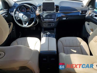 Zdjęcie 8 z 13 samochodu: 2017 MERCEDES-BENZ GLS 450 4MATIC VIN:4JGDF6EE7HA789269 - miniatura