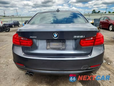 Zdjęcie 6 z 12 samochodu: 2013 BMW 328 XI SULEV VIN:WBA3B5G50DNS04888 - miniatura
