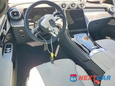 Zdjęcie 8 z 13 samochodu: 2026 MERCEDES-BENZ GLC 300 VIN:W1NKM4GB2TU106029 - miniatura