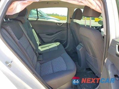 Zdjęcie 10 z 12 samochodu: 2017 HYUNDAI IONIQ BLUE VIN:KMHC65LC2HU026839 - miniatura