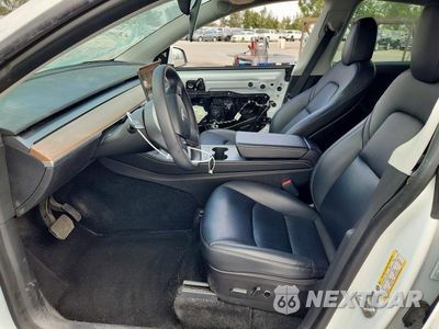 Zdjęcie 7 z 12 samochodu: 2022 TESLA MODEL Y VIN:7SAYGDEE8NF327641 - miniatura
