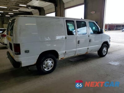 Trzecie zdjęcie samochodu z tyłu: 2010 FORD ECONOLINE E250 VAN VIN:1FTNE2EL4ADA59651 - miniatura