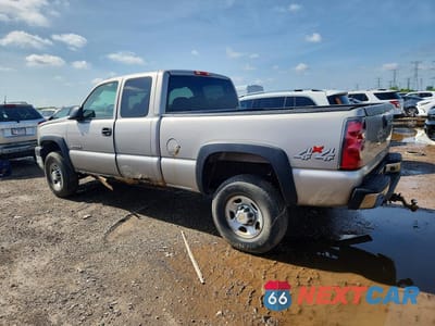 Drugie zdjęcie samochodu z przodu: 2005 CHEVROLET SILVERADO K2500 HEAVY DUTY VIN:1GCHK29U65E206397 - miniatura