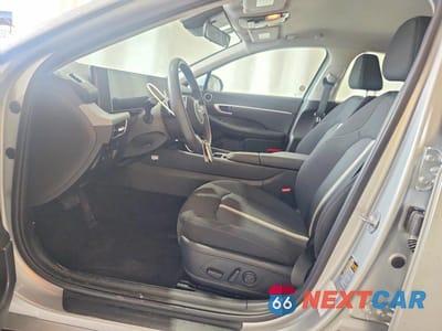 Zdjęcie 7 z 13 samochodu: 2025 HYUNDAI SONATA SEL VIN:KMHL64JA5SA454814 - miniatura