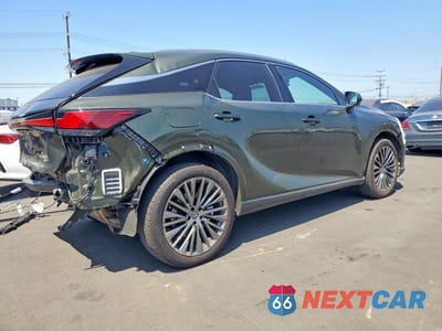 Piąte zdjęcie samochodu w środku: 2025 LEXUS RX 450H+ LUXURY VIN:JTJCJMGA8S2026902 - miniatura