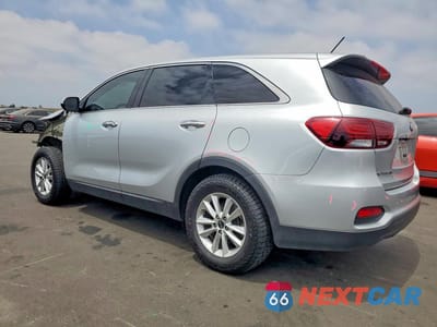Drugie zdjęcie samochodu z przodu: 2019 KIA SORENTO L VIN:5XYPG4A35KG572303 - miniatura