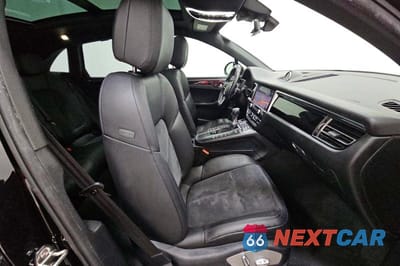 Piąte zdjęcie samochodu w środku: 2021 PORSCHE MACAN VIN:WP1AA2A57MLB08979 - miniatura