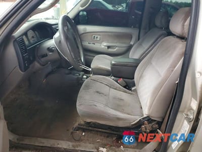 Zdjęcie 7 z 12 samochodu: 2004 TOYOTA TACOMA DOUBLE CAB PRERUNNER VIN:5TEGN92N14Z336100 - miniatura