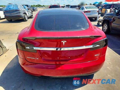 Zdjęcie 6 z 13 samochodu: 2016 TESLA MODEL S VIN:5YJSA1E25GF156830 - miniatura