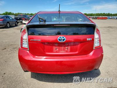 Zdjęcie 6 z 12 samochodu: 2012 TOYOTA PRIUS FOUR VIN:JTDKN3DU3C1550560 - miniatura