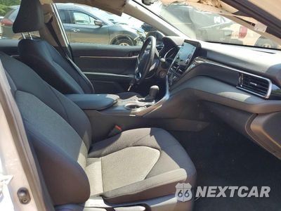 Zdjęcie 7 z 12 samochodu: 2024 TOYOTA CAMRY LE VIN:4T1C11AK6RU215755 - miniatura