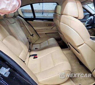 Zdjęcie 10 z 12 samochodu: 2013 BMW 550 I VIN:WBAFR9C59DDX80944 - miniatura