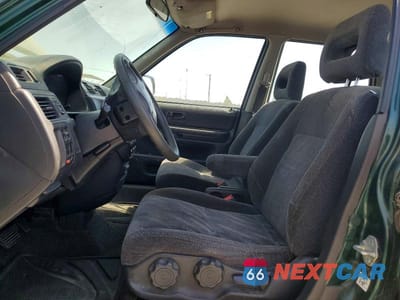 Zdjęcie 7 z 13 samochodu: 1999 HONDA CR-V LX VIN:JHLRD1844XC020000 - miniatura