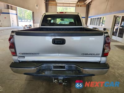 Zdjęcie 6 z 13 samochodu: 2005 CHEVROLET SILVERADO K1500 VIN:2GCEK13T351123380 - miniatura