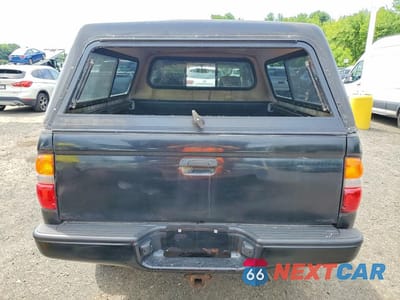 Zdjęcie 6 z 12 samochodu: 2002 TOYOTA TACOMA XTRACAB VIN:5TEWN72N92Z126504 - miniatura