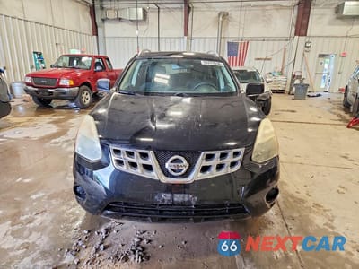 Piąte zdjęcie samochodu w środku: 2012 NISSAN ROGUE S VIN:JN8AS5MT5CW258651 - miniatura