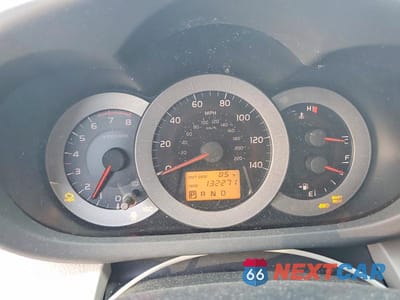 Zdjęcie 9 z 13 samochodu: 2006 TOYOTA RAV4 BASE VIN:JTMBD33V166009334 - miniatura