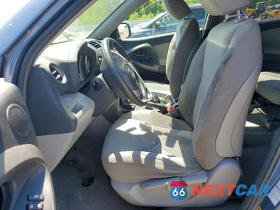 Zdjęcie 7 z 12 samochodu: 2012 TOYOTA RAV4 BASE VIN:2T3BF4DVXCW206544 - miniatura