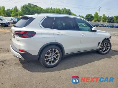 Trzecie zdjęcie samochodu z tyłu: 2024 BMW X5 XDRIVE40I VIN:5UX23EU05R9S66337 - miniatura