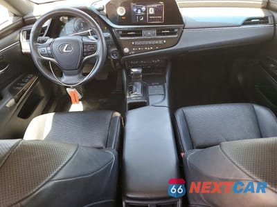 Zdjęcie 8 z 12 samochodu: 2022 LEXUS ES 300H BASE VIN:58ADA1C18NU023636 - miniatura