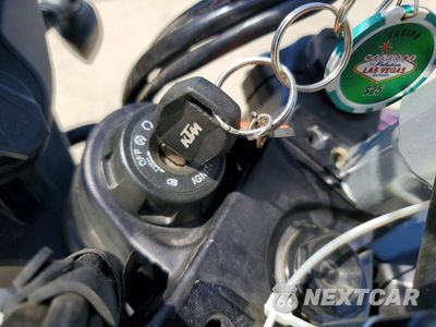 Zdjęcie 8 z 9 samochodu: 2021 KTM 890 ADVENTURE VIN:VBKTS6401MM805183 - miniatura