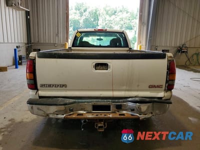 Zdjęcie 6 z 12 samochodu: 2007 GMC NEW SIERRA C1500 CLASSIC VIN:1GTEC19V97E116456 - miniatura