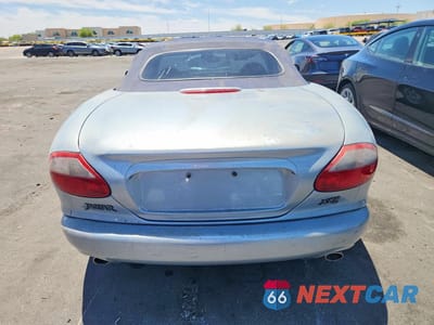 Zdjęcie 6 z 12 samochodu: 1997 JAGUAR XK8 VIN:SAJGX2748VC015741 - miniatura