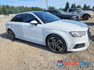 Czwarte zdjęcie samochodu z boku: 2017 AUDI A3 PREMIUM PLUS VIN:WAUJ8GFFXH1079777 - miniatura