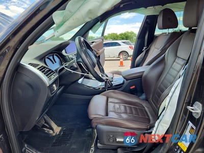Zdjęcie 7 z 14 samochodu: 2019 BMW X3 XDRIVE30I VIN:5UXTY5C04LLT32796 - miniatura