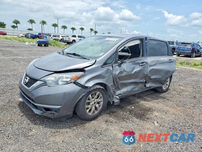 2017 NISSAN VERSA NOTE SV 3N1CE2CPXHL368674 - główne zdjęcie licytacji z USA - miniatura