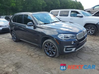 Czwarte zdjęcie samochodu z boku: 2018 BMW X5 XDRIVE35I VIN:5UXKR0C54J0X91963 - miniatura