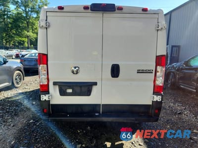 Zdjęcie 6 z 13 samochodu: 2025 RAM PROMASTER 2500 2500 STANDARD VIN:3C6LRVVG4SE512609 - miniatura