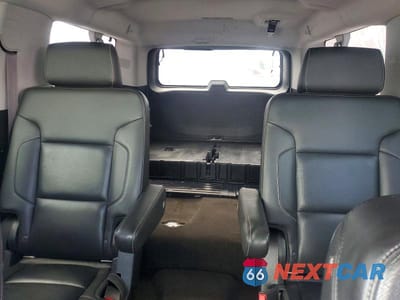 Zdjęcie 10 z 13 samochodu: 2015 CHEVROLET SUBURBAN C1500 LTZ VIN:1GNSCKKC6FR681828 - miniatura
