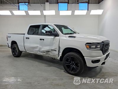 Czwarte zdjęcie samochodu z boku: 2023 RAM 1500 BIG HORN VIN:1C6SRFMT9PN503486 - miniatura