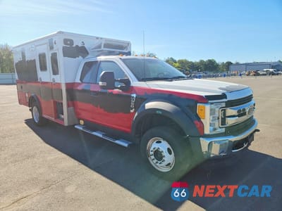 Czwarte zdjęcie samochodu z boku: 2017 FORD F550 SUPER DUTY VIN:1FD0X5HT2HED73073 - miniatura