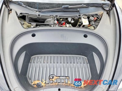 Zdjęcie 11 z 12 samochodu: 2023 TESLA MODEL 3 VIN:5YJ3E1EA4PF704400 - miniatura