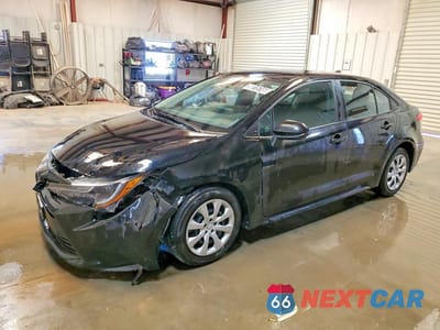 2024 TOYOTA COROLLA LE 5YFB4MDE1RP177976 - główne zdjęcie licytacji z USA - miniatura