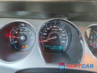 Zdjęcie 9 z 12 samochodu: 2011 FORD TAURUS SHO VIN:1FAHP2KT7BG188923 - miniatura