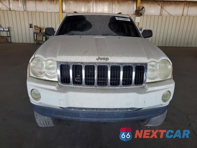 Piąte zdjęcie samochodu w środku: 2005 JEEP GRAND CHEROKEE LIMITED VIN:1J4HR58N95C706406 - miniatura