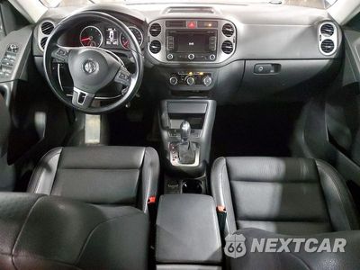 Zdjęcie 8 z 12 samochodu: 2011 VOLKSWAGEN TIGUAN S VIN:WVGBV7AX9BW538285 - miniatura