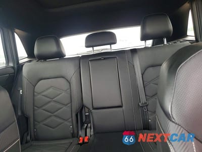 Zdjęcie 10 z 14 samochodu: 2024 VOLKSWAGEN ATLAS CROSS SPORT SE VIN:1V2KE2CA1RC207761 - miniatura