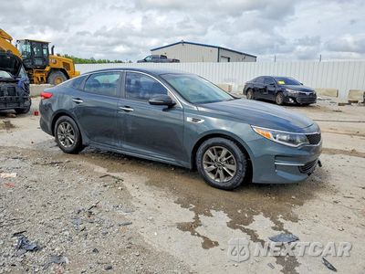 Czwarte zdjęcie samochodu z boku: 2016 KIA OPTIMA LX VIN:5XXGT4L17GG111042 - miniatura